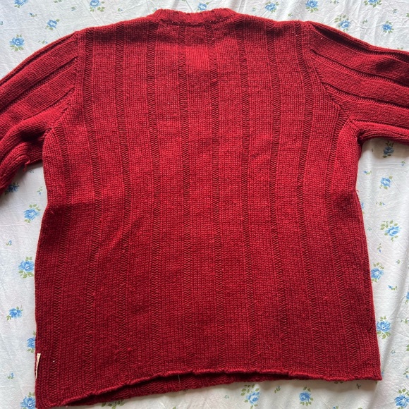 Red Abercrombie and Fitch Muscle Sweater - Picture 4 of 4